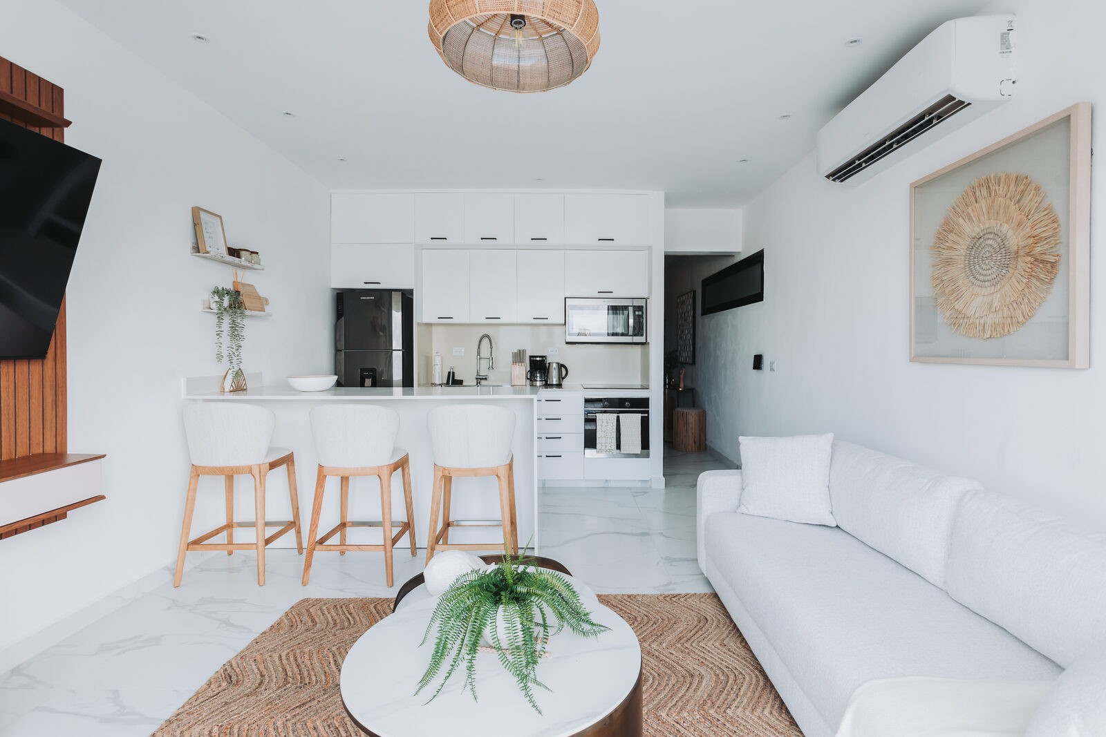 Residencia privada · Cap Cana — interiorismo SOMMA