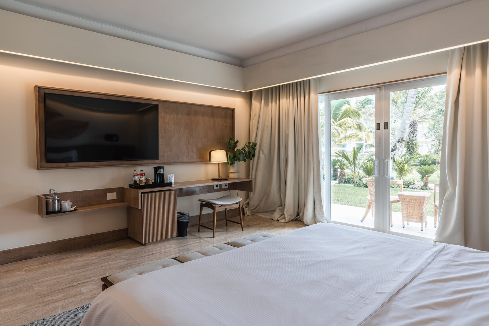 Habitación de hotel intervenida por SOMMA en Punta Cana